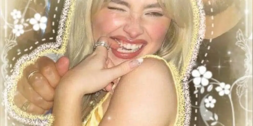 Imagem do grupo de WhatsApp 𝑴𝒊𝒅𝒏𝒊𝒈𝒉𝒕 𝑺𝒒𝒖𝒂𝒅 🌻