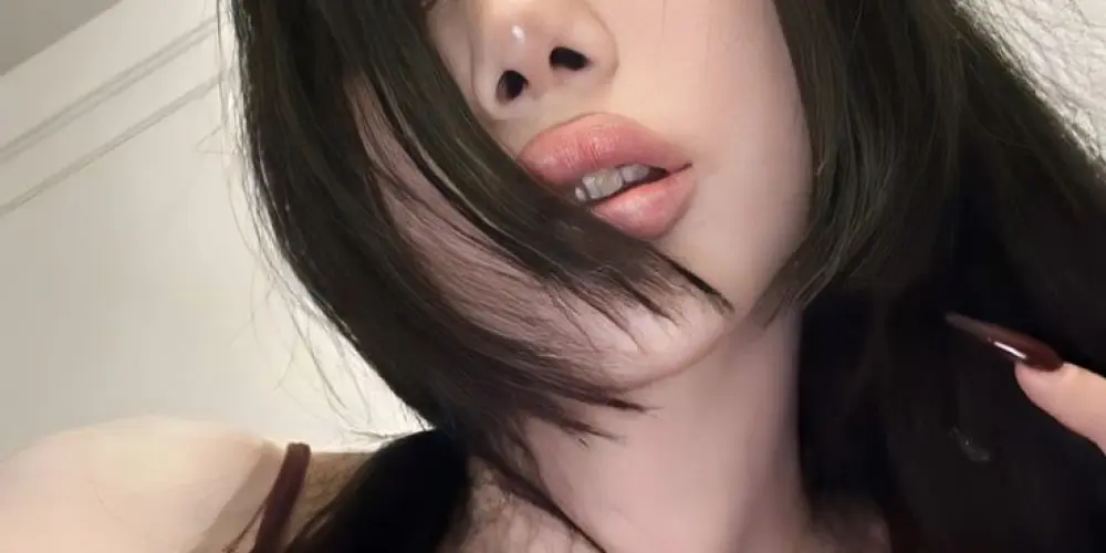 Imagem do grupo de WhatsApp 𝐿𝑂𝑉𝐸 𝐴𝑁𝐷 𝐻𝐴𝑇𝐸🩸🗡️