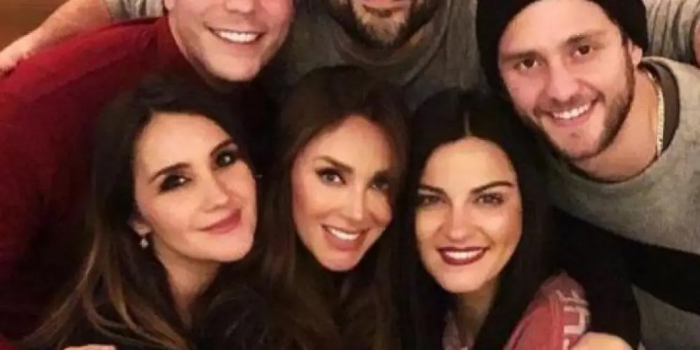 Imagem do grupo de WhatsApp 🌟✨ 𝐑𝐁𝐃 & 𝐄𝐓𝐂...✨🌟