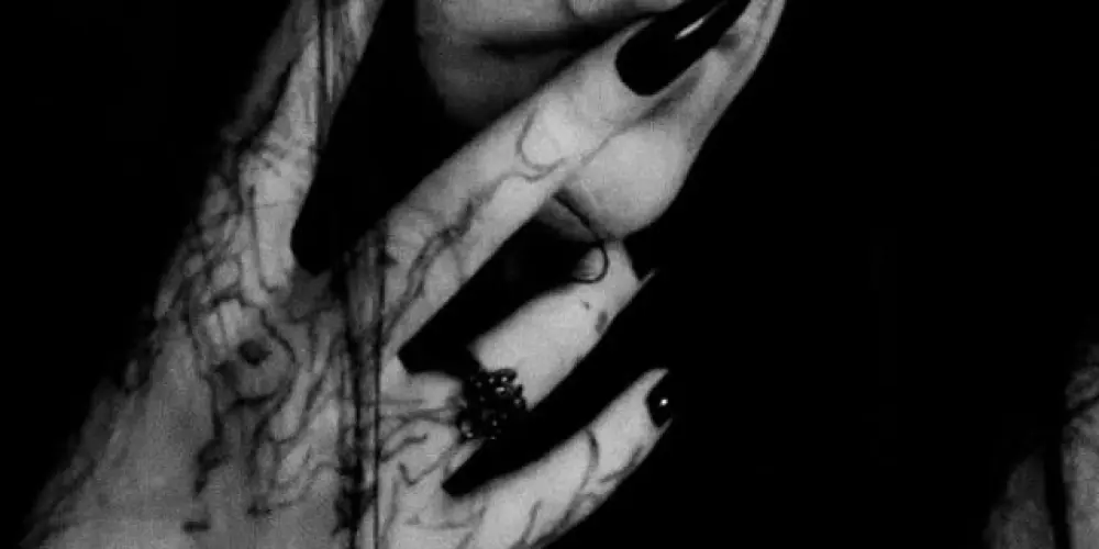 Imagem do grupo de WhatsApp 𝐂𝐇𝐀𝐓 𝐀𝐒𝐌𝐎𝐃𝐄𝐔𝐒 🌑