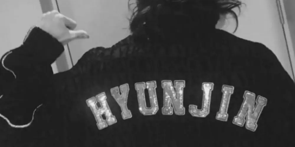 Imagem do grupo de WhatsApp 𝙷𝚈𝚄𝙽𝙹𝙸𝙽 #𝙲𝙷𝙰𝚃 𝙵𝙸𝚁𝚂𝚃 𝚃𝙸𝙼𝙴⌚