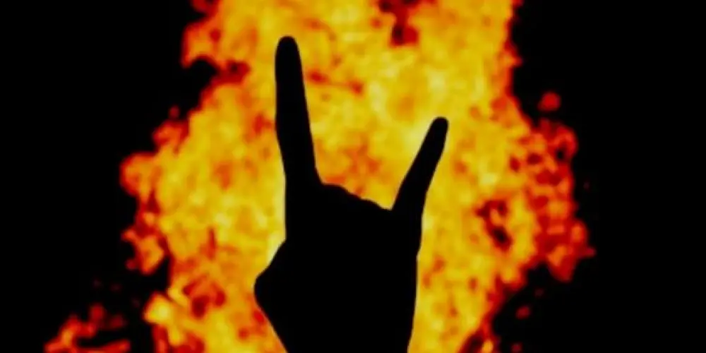 Imagem do grupo de WhatsApp 𝑅𝑂𝐶𝐾 𝐼𝑁 𝐻𝐸𝐿𝐿