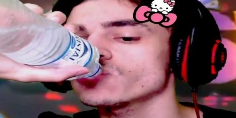 Imagem do grupo de WhatsApp 𝗕𝗜𝗦𝗧𝗘𝗖𝗢𝗡𝗘 𝗦𝗧𝗔𝗧𝗨𝗦| 𝗠𝗘 𝗖𝗢𝗥𝗘 🔁