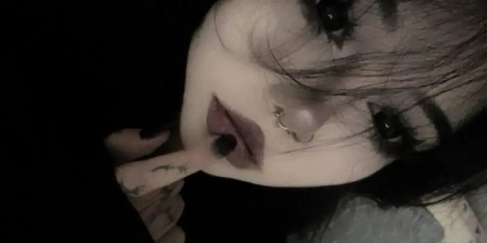 Imagem do grupo de WhatsApp 𝚃𝙷𝙴 𝙳𝙰𝚁𝙺 𝙸𝙽𝚂𝙰𝙽𝙴𝚂  (𝚛𝚎𝚌𝚎𝚙𝚌𝚊𝚘)