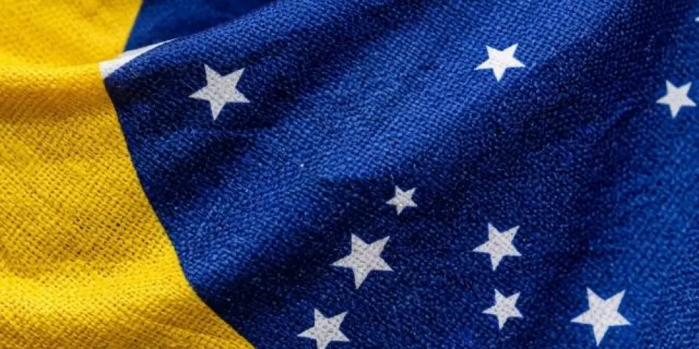 Imagem do grupo de WhatsApp #𝘾𝘼𝙍𝘼𝙈𝙐𝙅𝙊-𝙈𝙏 🚨⚡