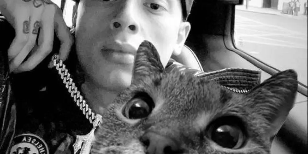 Imagem do grupo de WhatsApp 𝙲𝚑𝚊𝚝'𝐃𝐨𝐬 𝐂𝐫𝐚𝐳𝐲 💯 𝐀𝐫𝐫𝐞𝐠𝐨