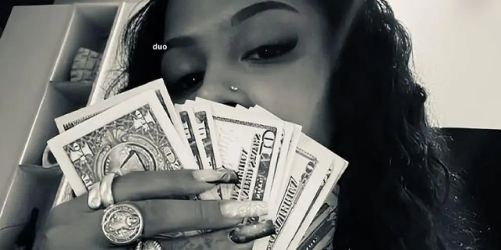 Imagem do grupo de WhatsApp ꧁🐆𝙊𝙨 𝘼𝙣𝙤𝙧𝙢𝙖𝙞𝙨