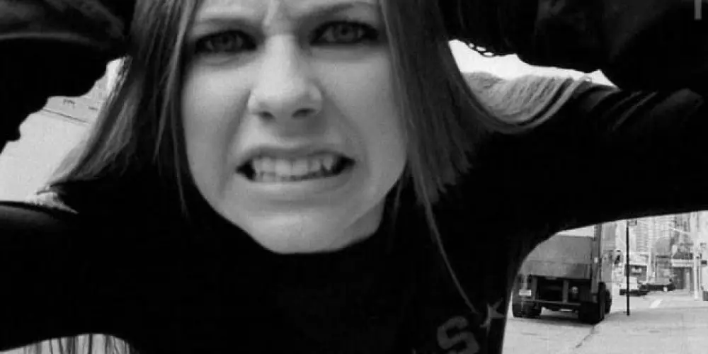 Imagem do grupo de WhatsApp 🔥 𝑹𝑬𝑩𝑬𝑳𝑫𝑬𝑺 🔥