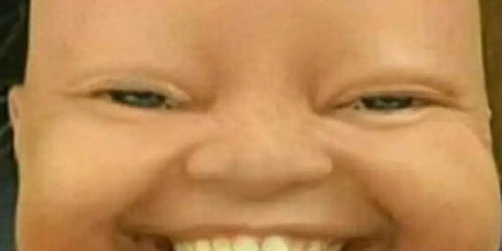 Imagem do grupo de WhatsApp 𝐙𝐔𝐄𝐑𝐀 𝟐𝟒𝐇𝐑𝐒