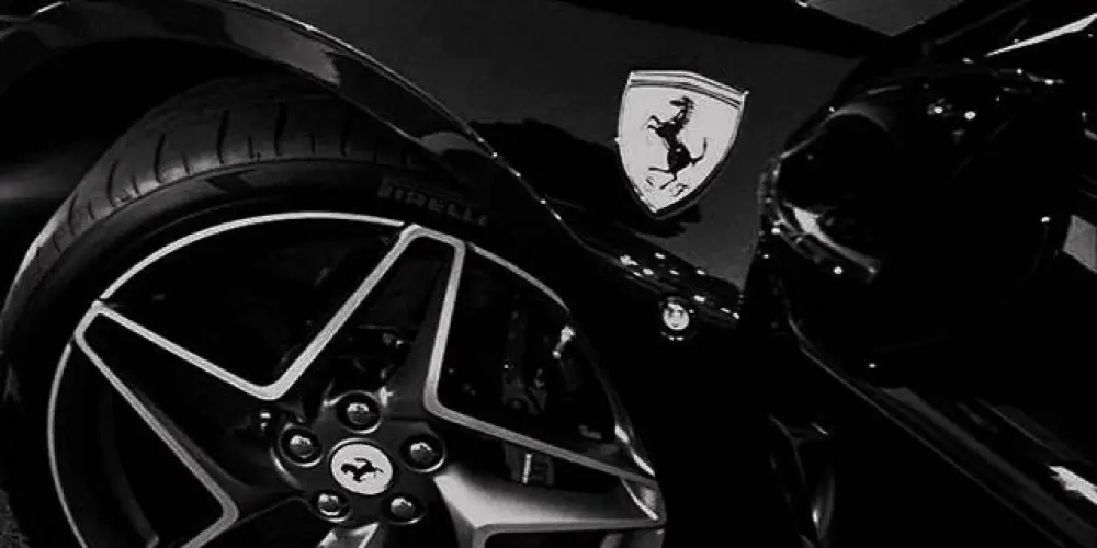 Imagem do grupo de WhatsApp 𝙒𝙊𝙍𝙏𝙃 𝙄𝙏 🕷️