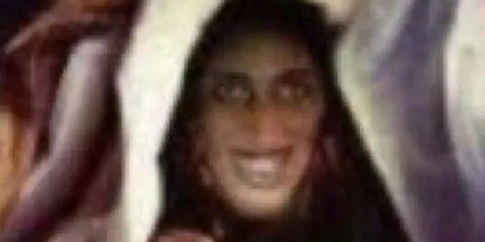 Imagem do grupo de WhatsApp ✧･ﾟ: * 𝚀𝚞𝚎𝚎𝚗𝚜 𝚘𝚏 𝙵𝚕𝚘𝚙 *:･ﾟ✧
