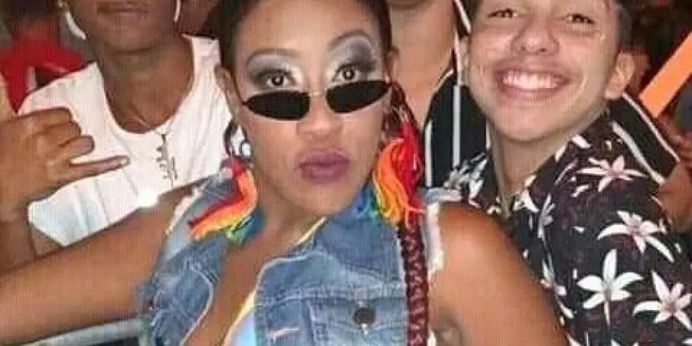 Imagem do grupo de WhatsApp "𝐂𝐡𝐚𝐭' 𝐨𝐟 𝐬𝐭𝐚𝐫𝐬"