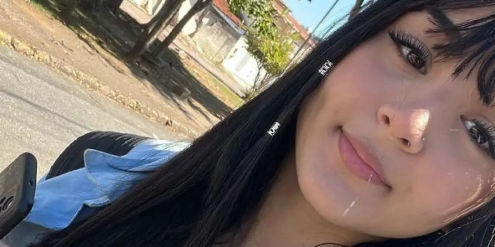 Imagem do grupo de WhatsApp 𝙉𝙤𝙫𝙖𝙨 𝘼𝙢𝙞𝙯𝙖𝙙𝙚𝙨 💜😊