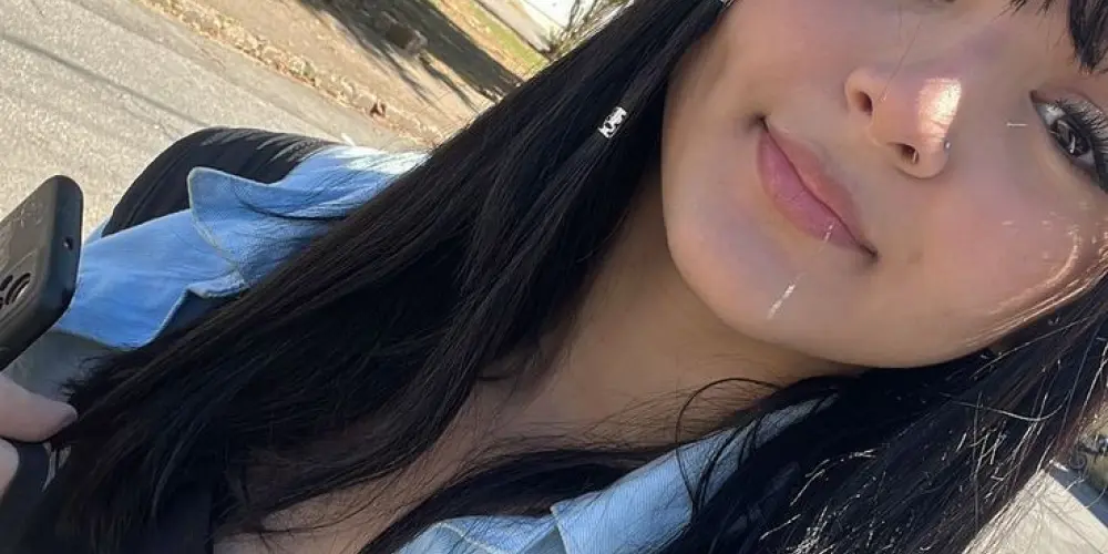 Imagem do grupo de WhatsApp 𝙉𝙤𝙫𝙖𝙨 𝘼𝙢𝙞𝙯𝙖𝙙𝙚𝙨 💜😊