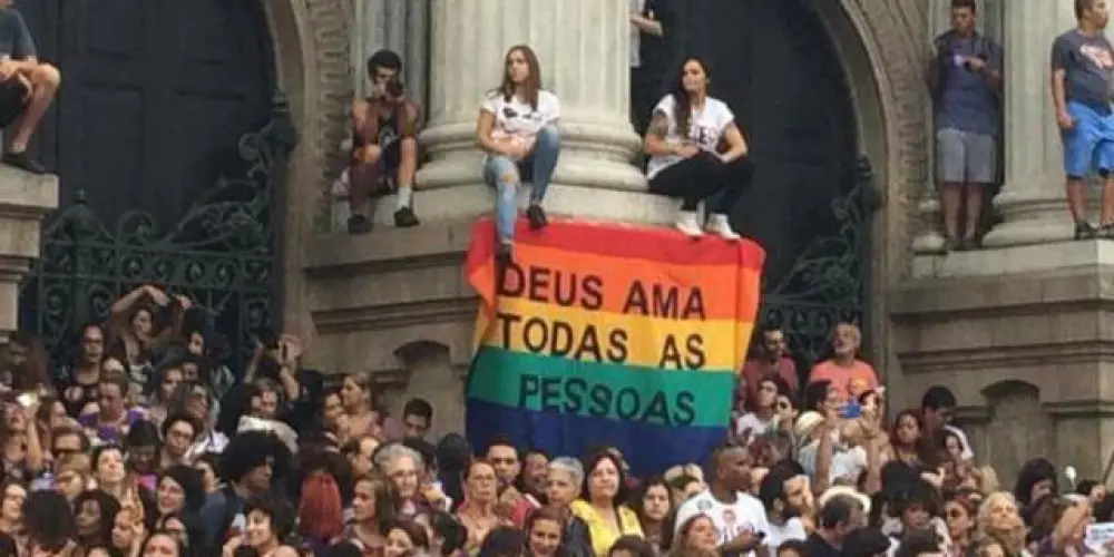 Imagem do grupo de WhatsApp 𝐋𝐆𝐁𝐓 𝐂𝐎𝐌𝐌𝐔𝐍𝐈𝐓𝐘