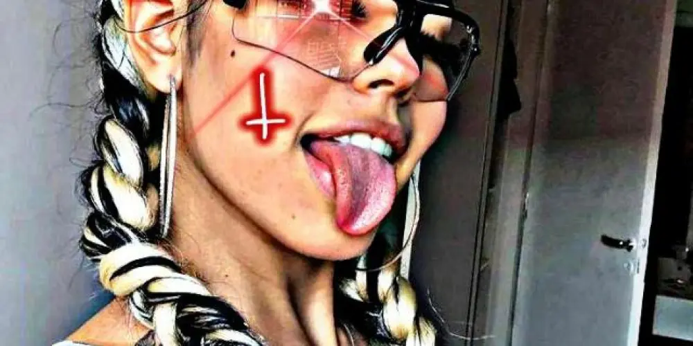 Imagem do grupo de WhatsApp ⁰⁸🧝🏼‍♀️💜ᵃᵐ| 🏰ᵈᶦˢⁿᵉʸʰᵒˡˡʸᵐᵒᵒᵈ🧝🏼‍♂️💙