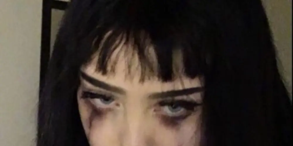 Imagem do grupo de WhatsApp 𝔐𝔬𝔫𝔬𝔤â𝔪𝔦𝔠𝔬𝔰👿🔥