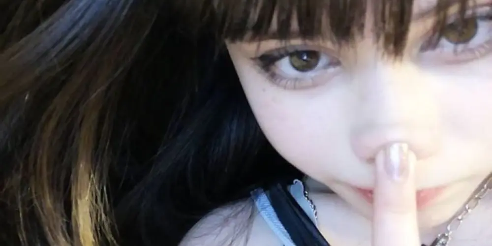 Imagem do grupo de WhatsApp 𝑯𝑬𝑳𝑳𝑶 𝑲𝑰𝑻𝑻𝒀 ૮₍ ˶ᵔ ᵕ ᵔ˶ ₎ა