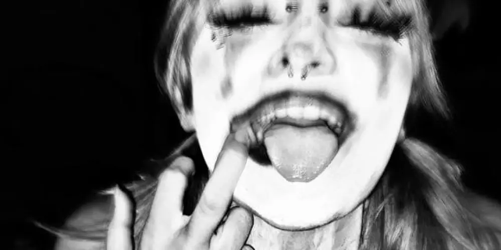 Imagem do grupo de WhatsApp 𝕮𝖍𝖆𝖙 𝕽𝖊𝖛𝖔𝖑𝖚𝖈𝖎𝖔𝖓á𝖗𝖎𝖔