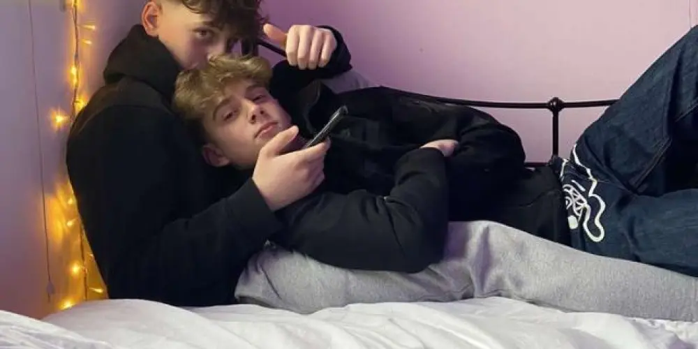 Imagem do grupo de WhatsApp ℭ𝔥á 𝔡𝔬𝔰 𝔐𝔞𝔫𝔬𝔰