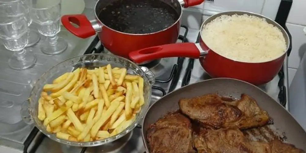 Imagem do grupo de WhatsApp Almoço de Family