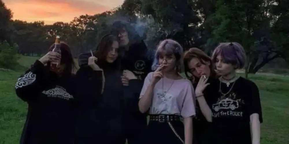 Imagem do grupo de WhatsApp Alternativos🖤🏳️‍🌈