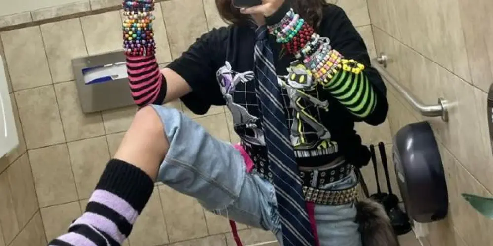 Imagem do grupo de WhatsApp Alternativos 🤟🏻👅🤟🏻