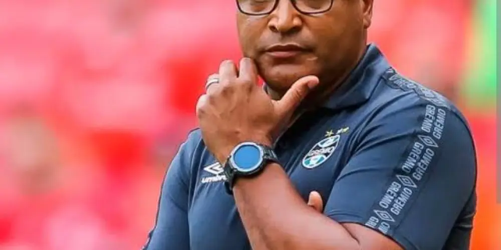 Imagem do grupo de WhatsApp Amantes do Roger Machado