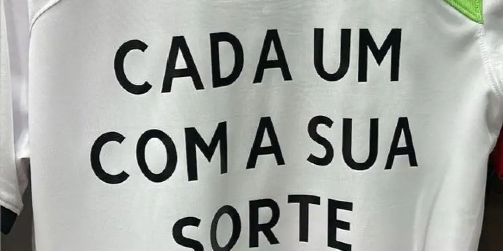 Imagem do grupo de WhatsApp Amigos do desenrola 😎💯🔞🔥