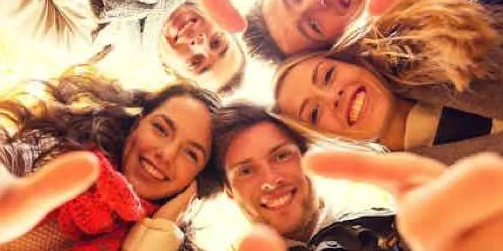 Imagem do grupo de WhatsApp AMIZADE 100 FRONTEIRA 🥰❤️