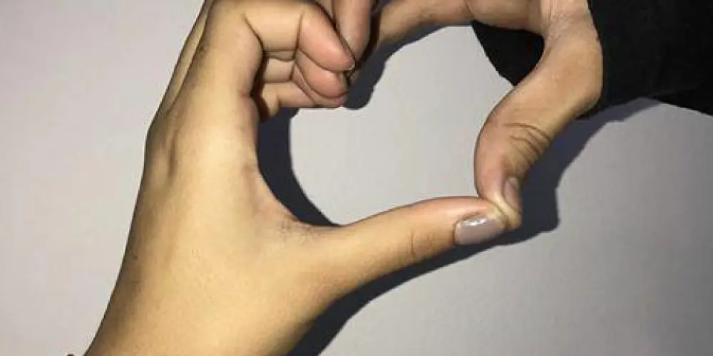 Imagem do grupo de WhatsApp Amizade 100%  real 😌😉