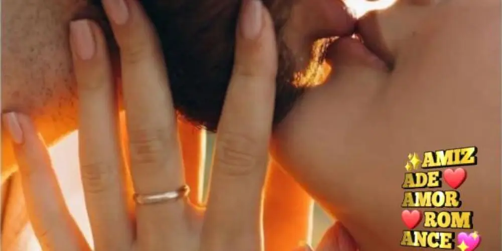 Imagem do grupo de WhatsApp ✨AMIZADE ❤️ AMOR ❤️ ROMANCE 💖🫱🏼‍🫲🏼