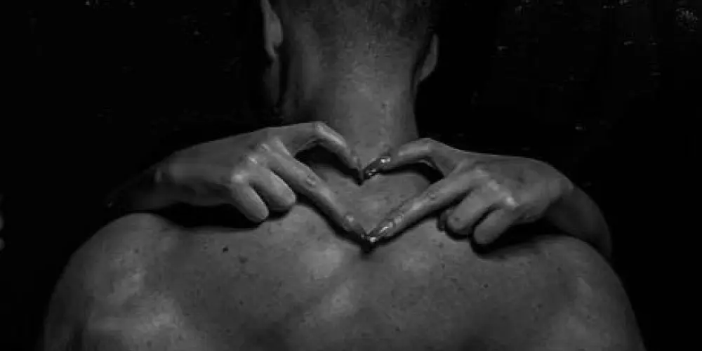 Imagem do grupo de WhatsApp 🌈🟨🟧🟪~ Amizade Colorida Homens ~🟪🟧🟨🌈