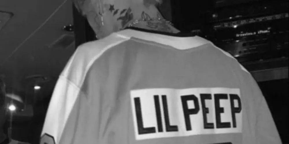 Imagem do grupo de WhatsApp AMIZADE E BATEPAPO 24HRS