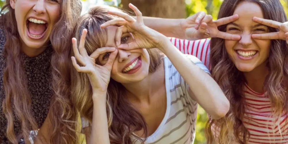 Imagem do grupo de WhatsApp Amizade e Diversão ✈️🌎