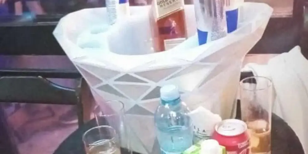 Imagem do grupo de WhatsApp Amizade e revoada 🔥