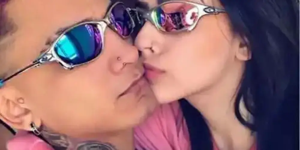 Imagem do grupo de WhatsApp ◦•●♡ ÄmïzåÐê §µrrêål ♡●•◦