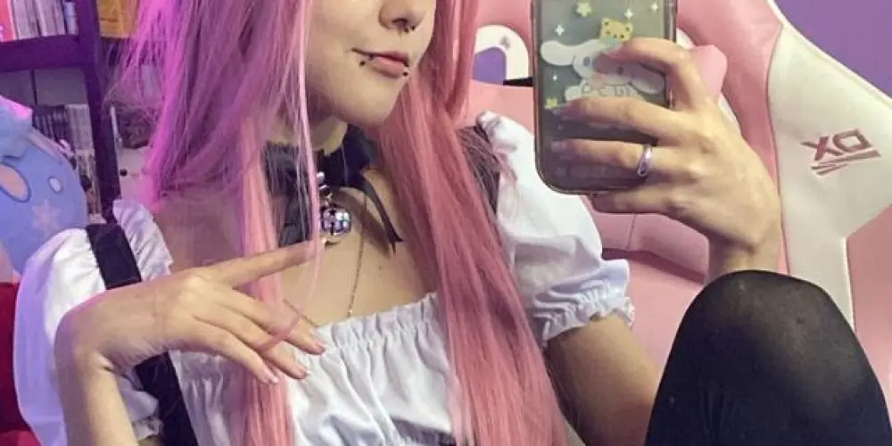 Imagem do grupo de WhatsApp AMIZADE ➕ 𝐏𝐀𝐐𝐔𝐄𝐑𝐀 💋🔥 ZUEIRA