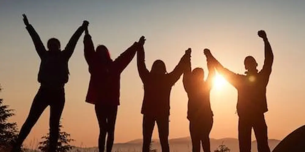 Imagem do grupo de WhatsApp Amizades 2024🫠