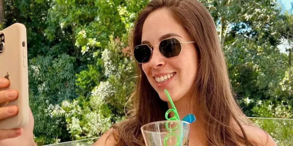 Imagem do grupo de WhatsApp Amizades coloridas