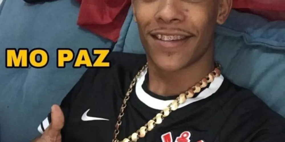 Imagem do grupo de WhatsApp AMIZADES E FIGURINHAS