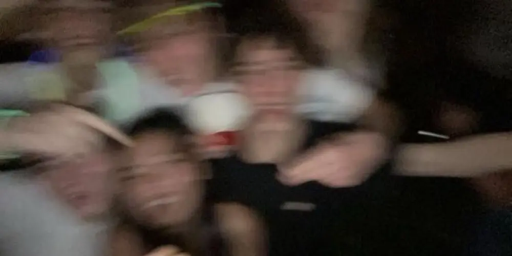 Imagem do grupo de WhatsApp Amizades e resenhas 2024