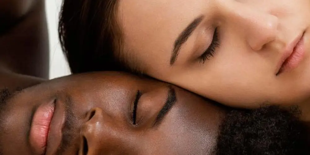 Imagem do grupo de WhatsApp 😃😀Amizades só pra homens negros e e mulheres brancas💯❤️😄