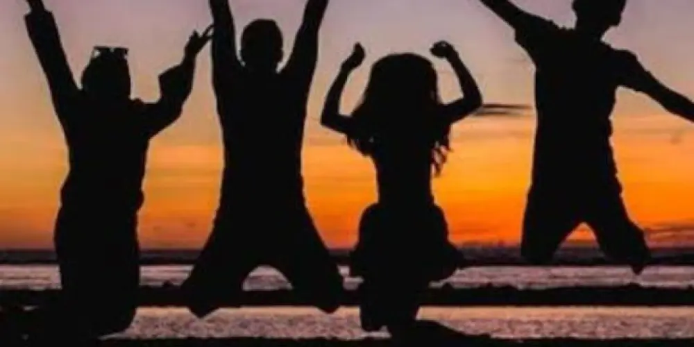 Imagem do grupo de WhatsApp AMIZADES VERDADEIRAS 🥰😜🤪🤓😎🥳🤩