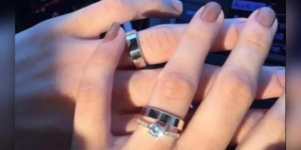 Imagem do grupo de WhatsApp a̷m̷o̷r̷ ̷e̷ ̷a̷m̷i̷z̷a̷d̷e̷ ̷v̷i̷r̷t̷u̷a̷l̷ ̷😍