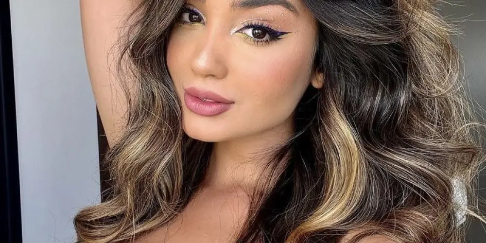 Imagem do grupo de WhatsApp 『 ⚜️  ★AMOR OU ROMANCE ★  ⚜️』