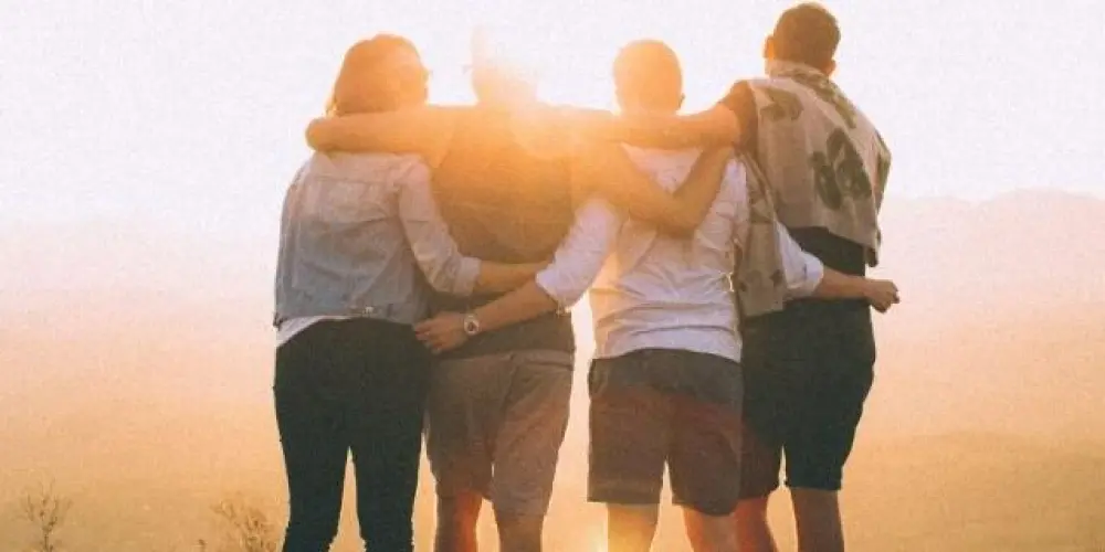 Imagem do grupo de WhatsApp APENAS BONS AMIGOS