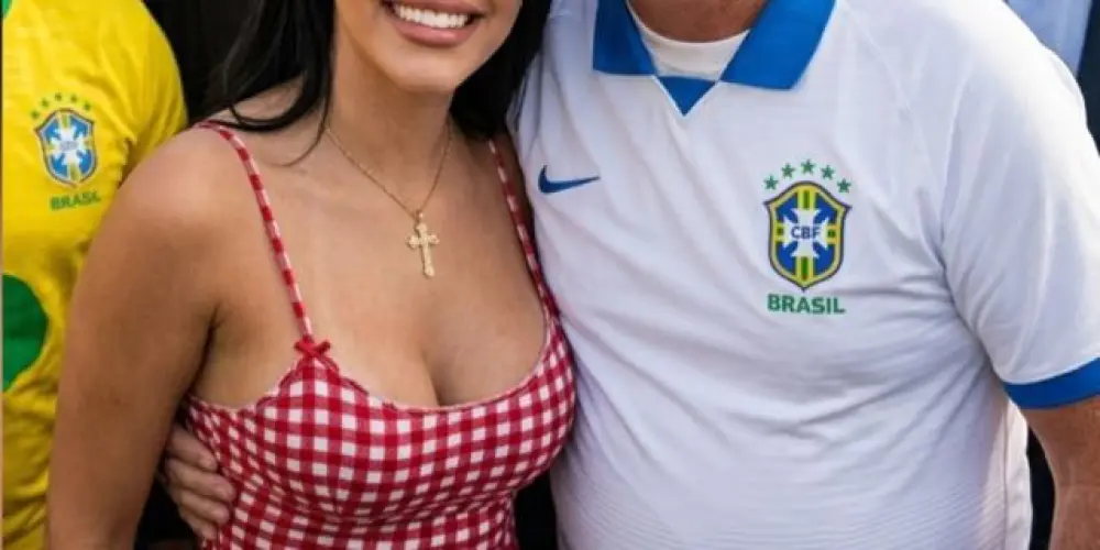 Imagem do grupo de WhatsApp Apoiadoras da Direita em busca de namoro