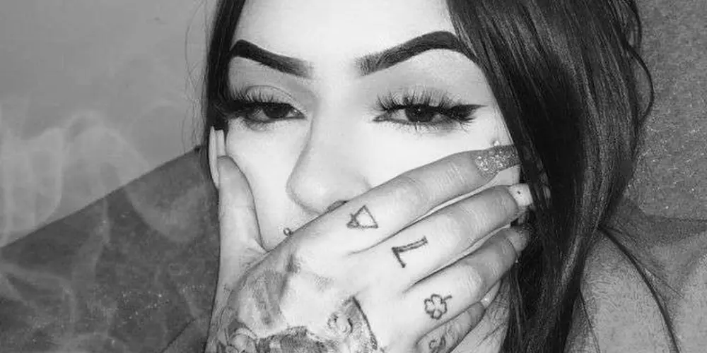 Imagem do grupo de WhatsApp ♱ AQUI PODE TUDO ♱