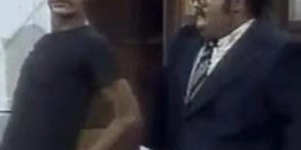 Imagem do grupo de WhatsApp Armário